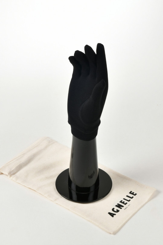Women's silk underglove