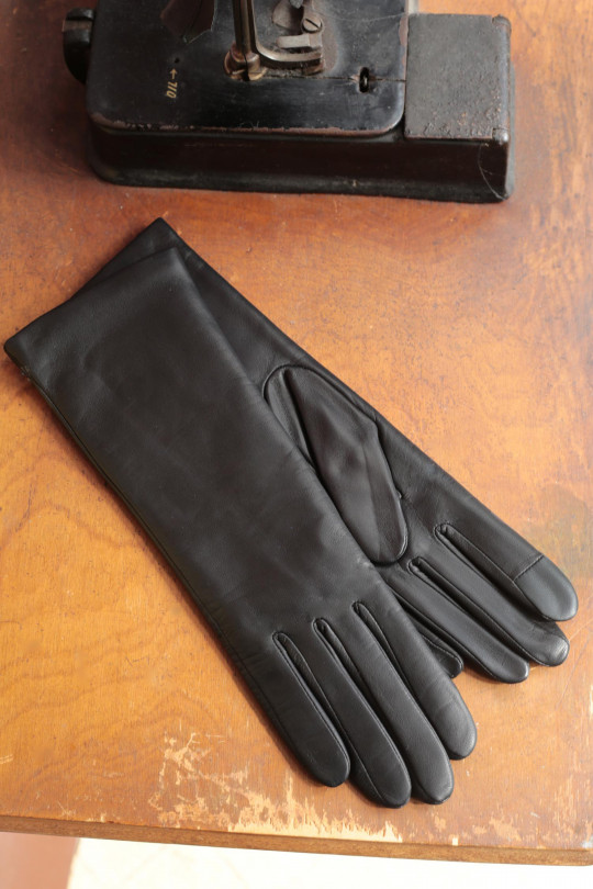Christina Women's Leather Gloves Lined with Cashmere